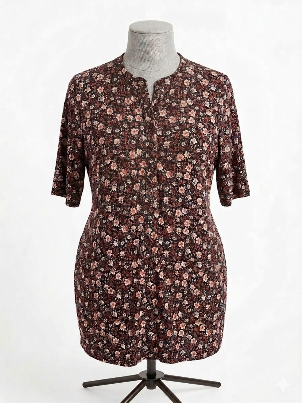 torrid NWOT Rib Knit Floral Split-Neck Henley-Style Short Sleeve Tunic